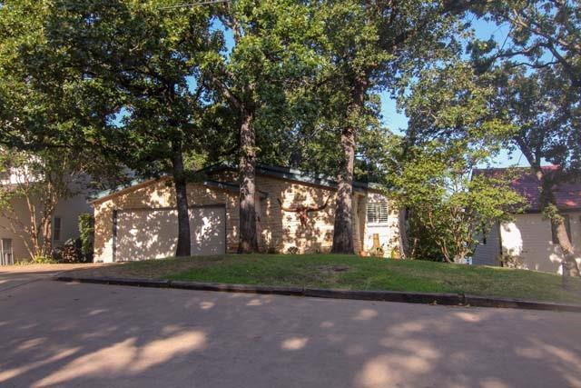 6205 Point LaVista
