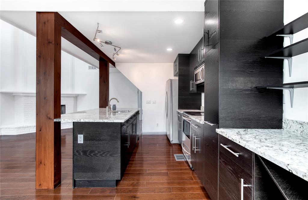 3936 Travis Street - Residential