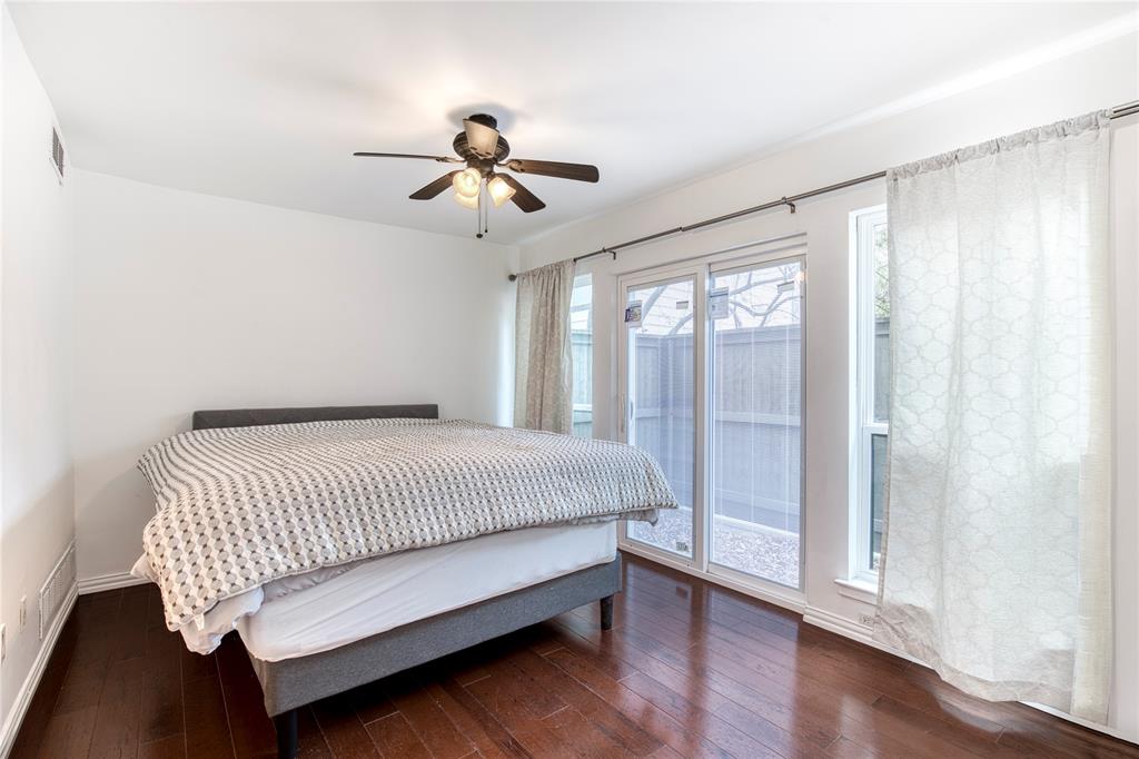 3936 Travis Street - Residential