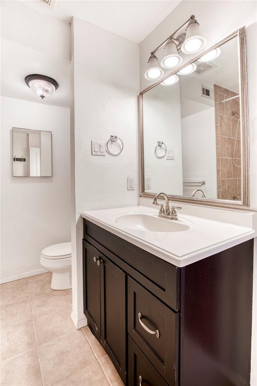 3936 Travis Street - Residential