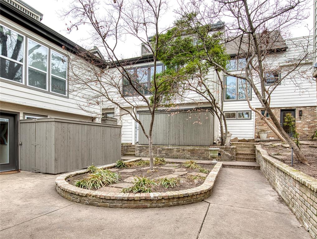 3936 Travis Street - Residential