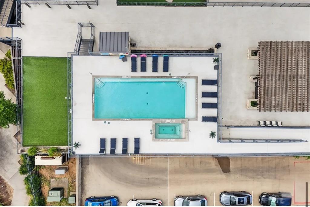 Beat At The South Side Station - Residential