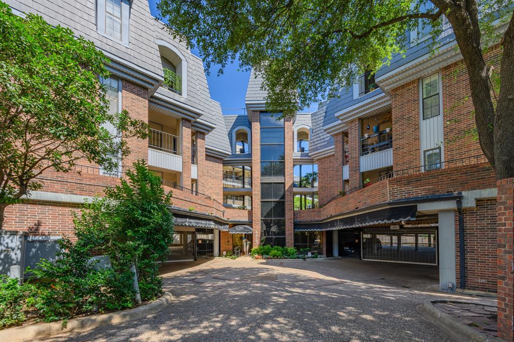 8610 Turtle Creek Boulevard 108