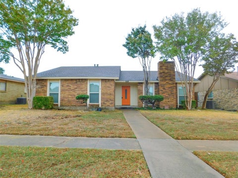 Photo of 5149 Sherman Drive, The Colony, TX 75056 (MLS # 21420949)