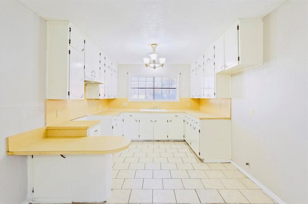 D H BUCHANAN - Residential