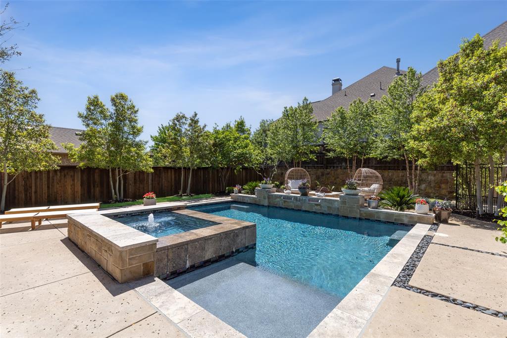 Carillon - Residential