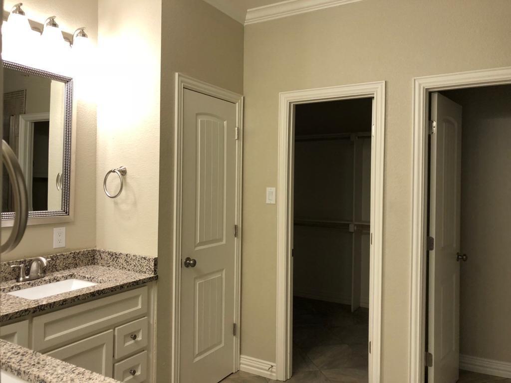 5500 Ledgestone Drive