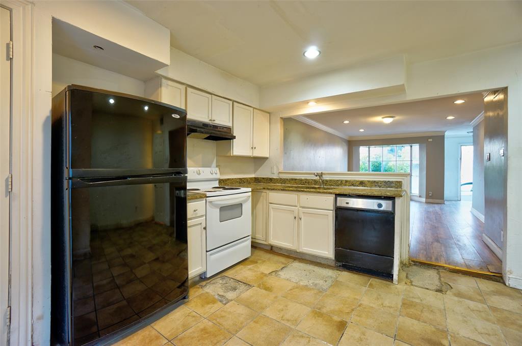 Townhouse Condo - Residential