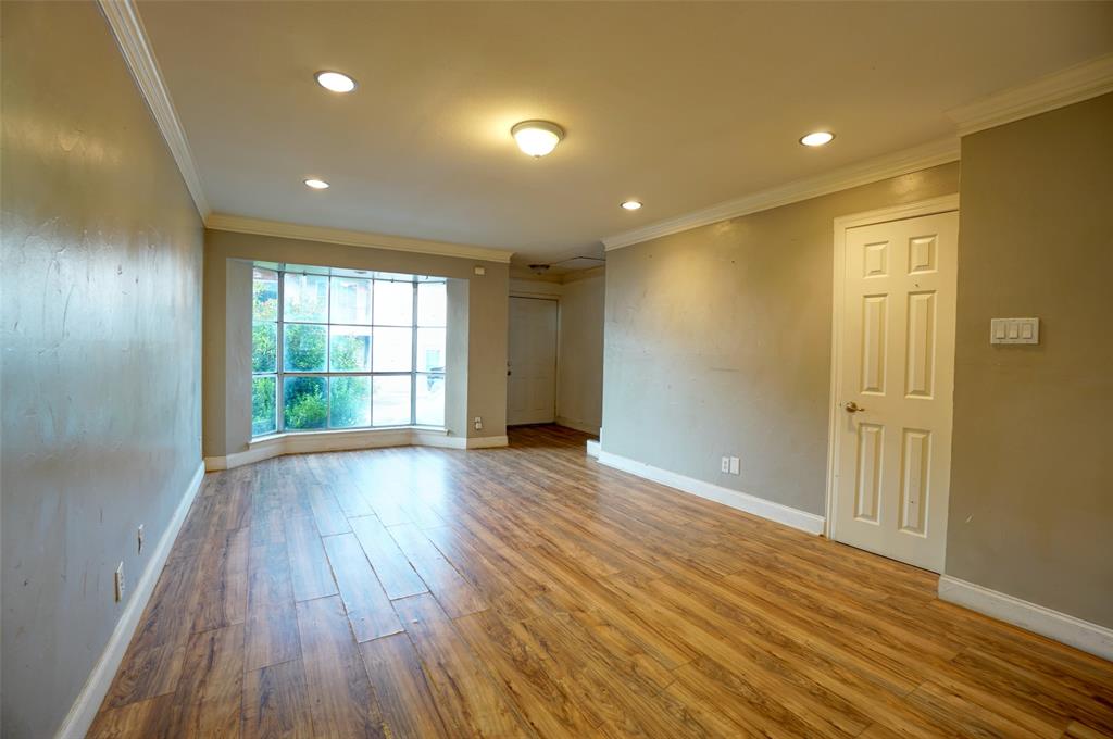 3420 Hidalgo Drive 206