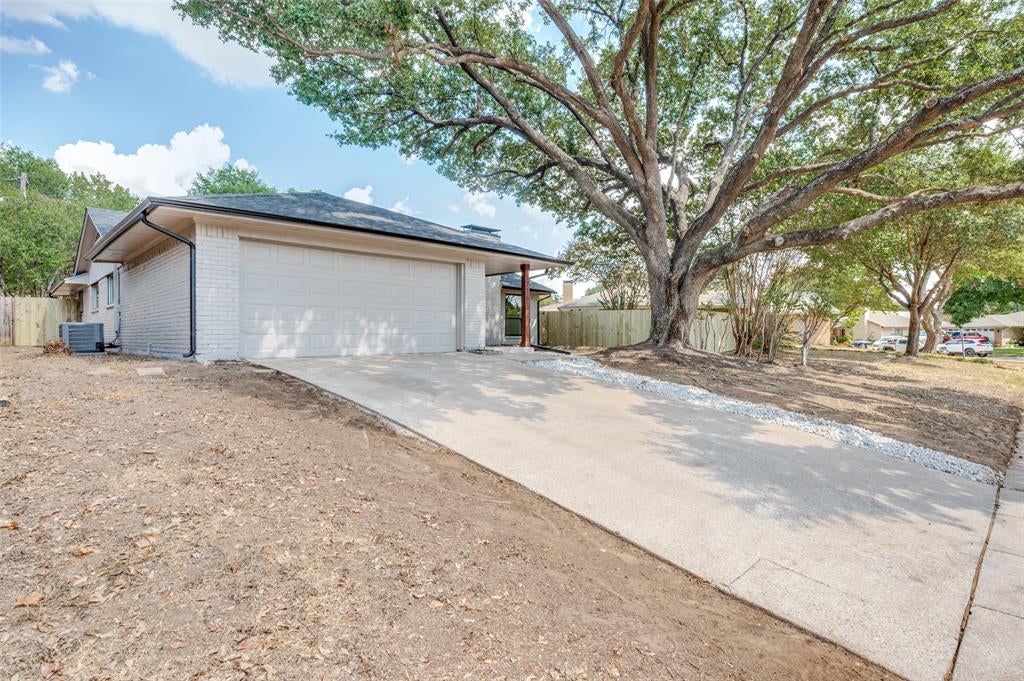 1716 Creek Ridge Court