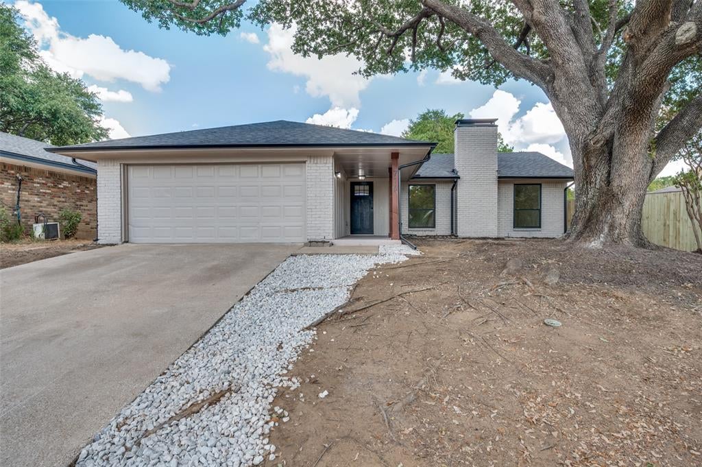 1716 Creek Ridge Court