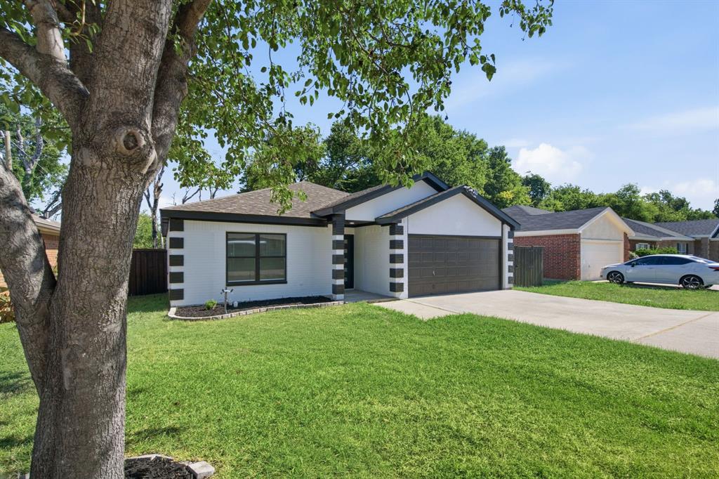 1720 N Bent Tree Trail