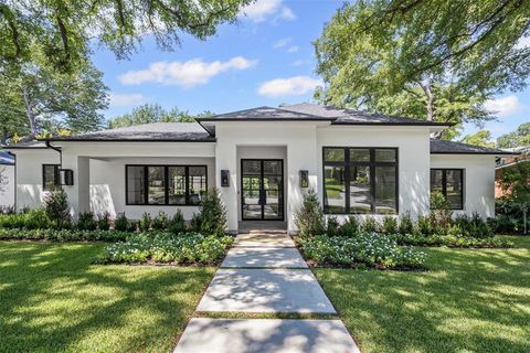 3716 Fox Hollow Street Fort Worth TX 76109