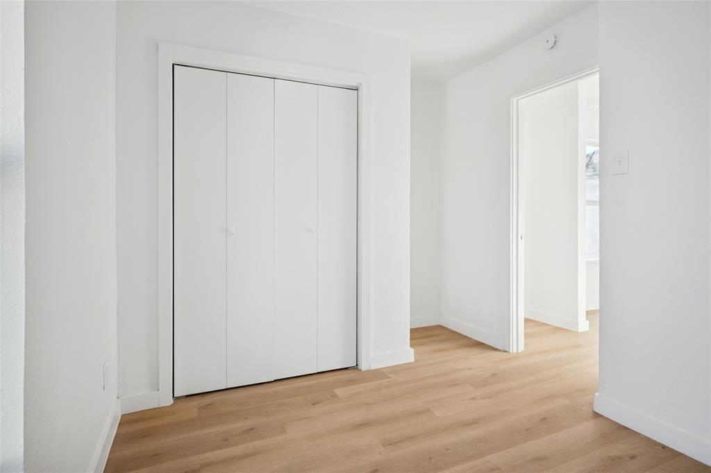 ROLAND HILLS - Residential