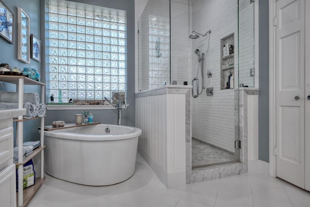 Hollytree - Residential