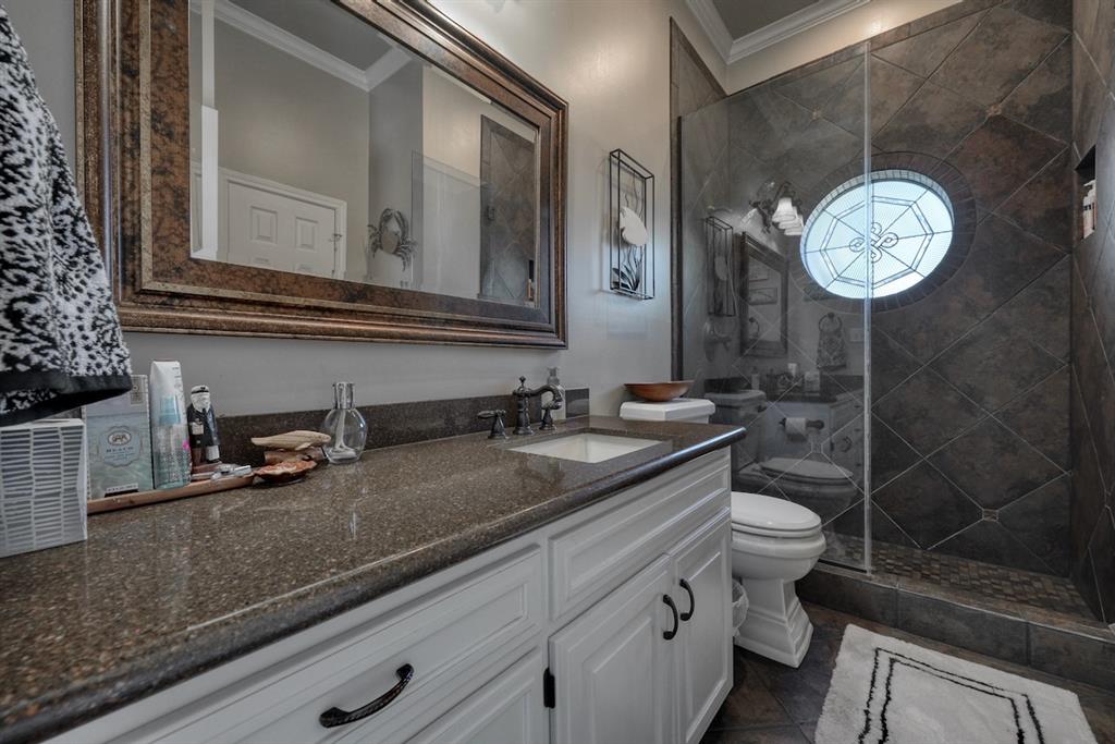 Hollytree - Residential