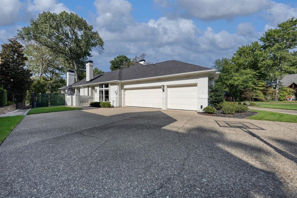 Hollytree - Residential