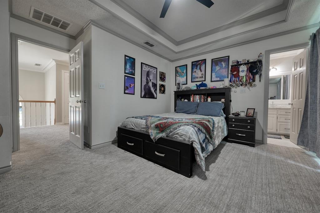 Hollytree - Residential