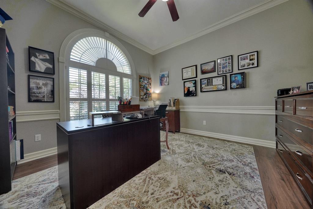 Hollytree - Residential