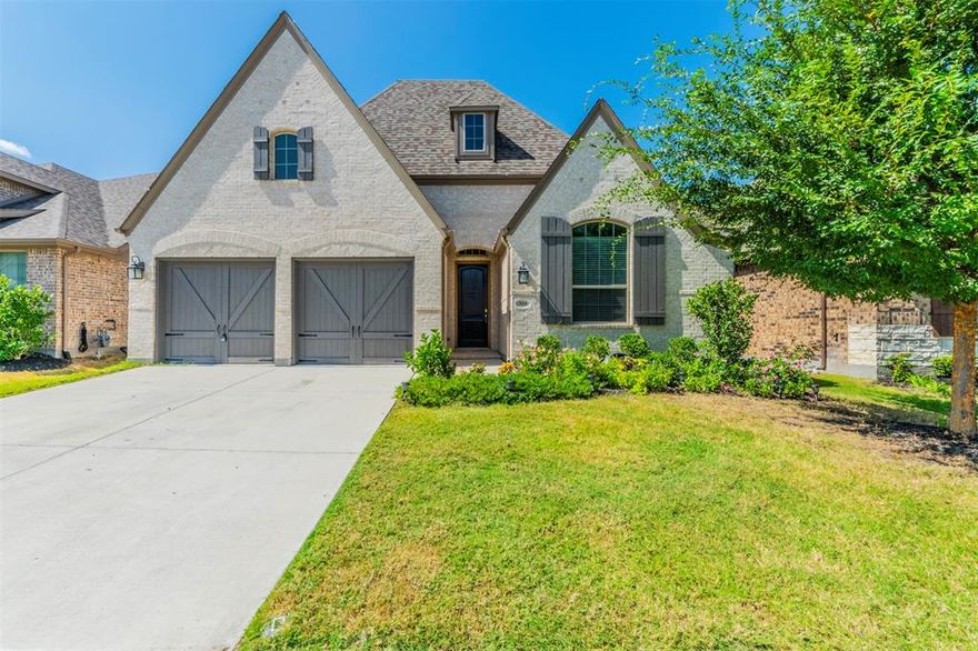 READY FOR MOVE IN. Lovely 3 bedroom, 2.5 bath, Study, and Media Room in popular Morningstar. Aledo schools! Breathtaking open plan with large living, dining, breakfast, and kitchen area centered by oversized island, and granite countertops. Host holiday meals in the elegant dining area showcased by beautiful built-in cabinetry. Granite dry bar for elegant entertaining. A corner fireplace with gas logs adds to the cozy atmosphere! Well-designed kitchen has a gas cooktop, built-in stainless steel microwave, oven, and refrigerator. Inviting entry with a private study, accessed by glass doors off the front entry hall. Luxury plank flooring in most living areas. Split bedroom plan with an upscale primary bedroom and relaxing en-suite including separate shower, soaking tub, and walk-in closet. The lease price includes delivery of high-grad filters. No aggressive breed animals due to insurance restrictions. The Owner has the final approval of all apps and animals.