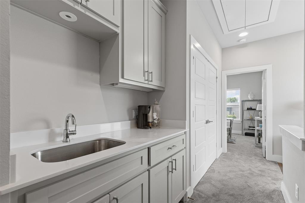 Merrimac Twnhms - Residential