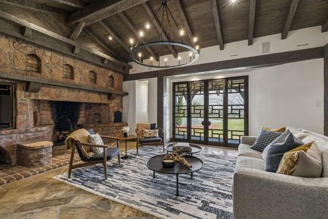 Tiny photo for 1 Paigebrooke, Westlake, TX 76262 (MLS # 21233192)