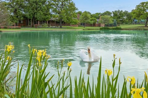Tiny photo for 1 Paigebrooke, Westlake, TX 76262 (MLS # 21233192)