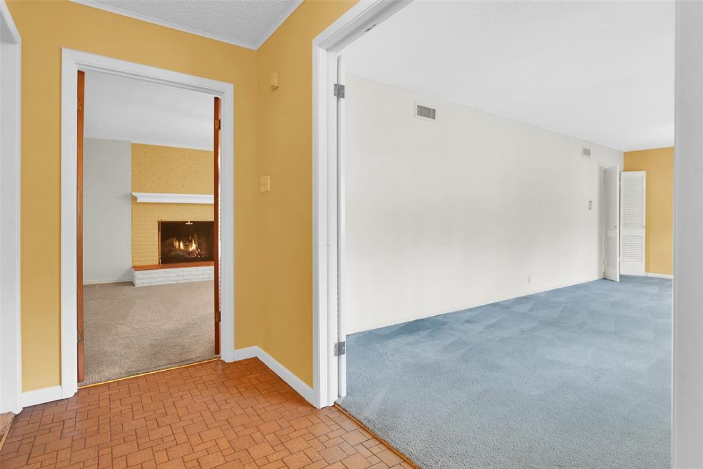 1500 W Heron Street