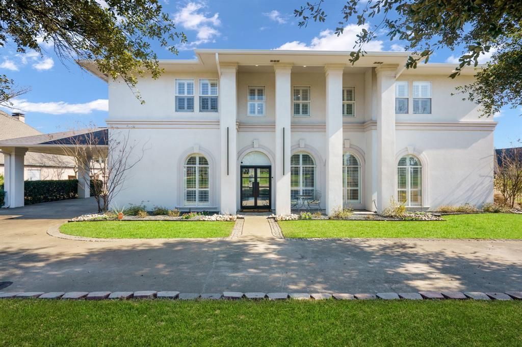 Photo of 1209 Windsor Drive, Corsicana, TX 75110 (MLS # 21251765)