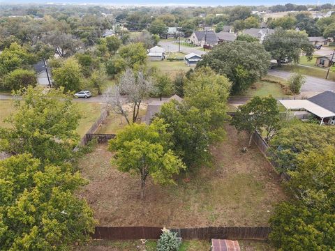 A home in Granbury