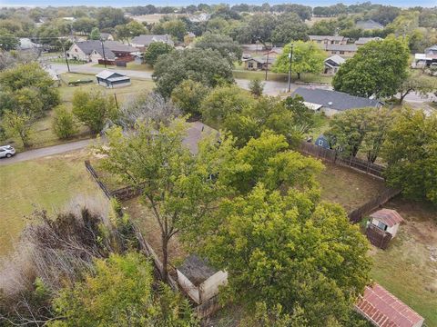 A home in Granbury