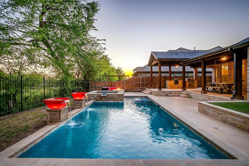 302 Blue Stem Lane