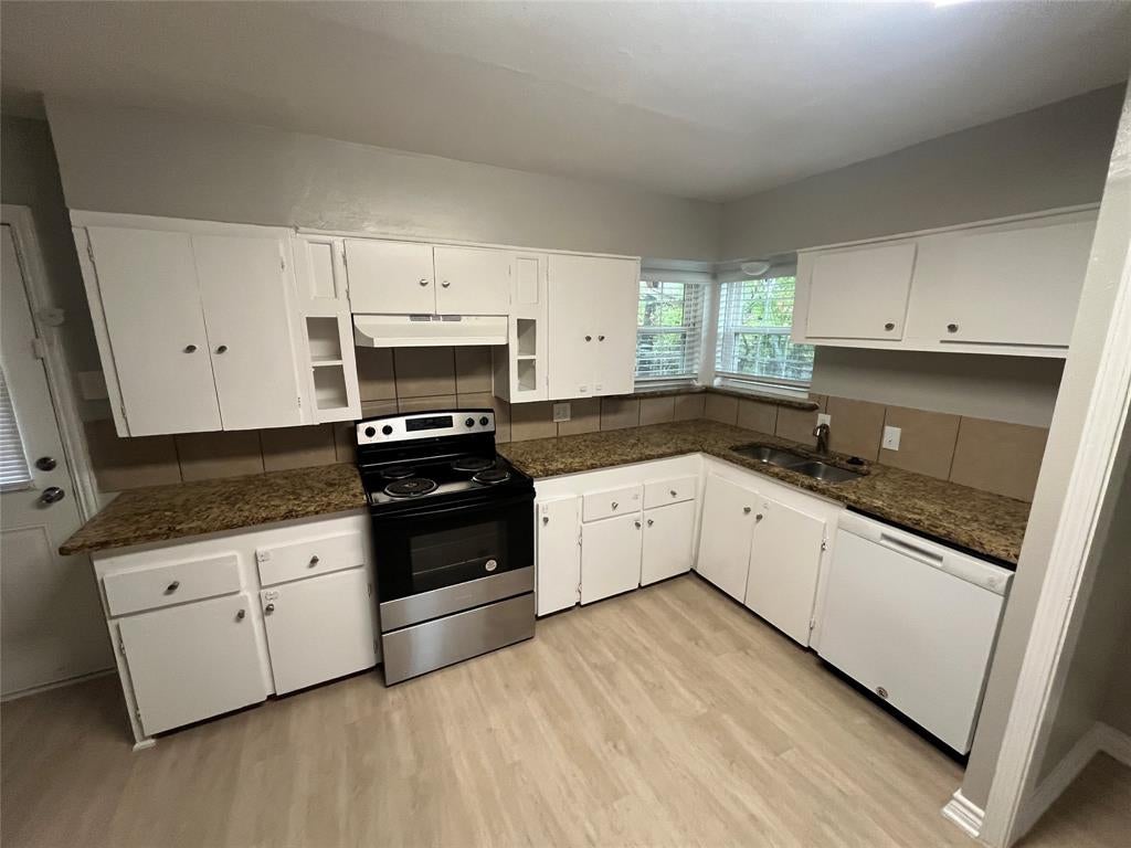 12223 Bellafonte Drive