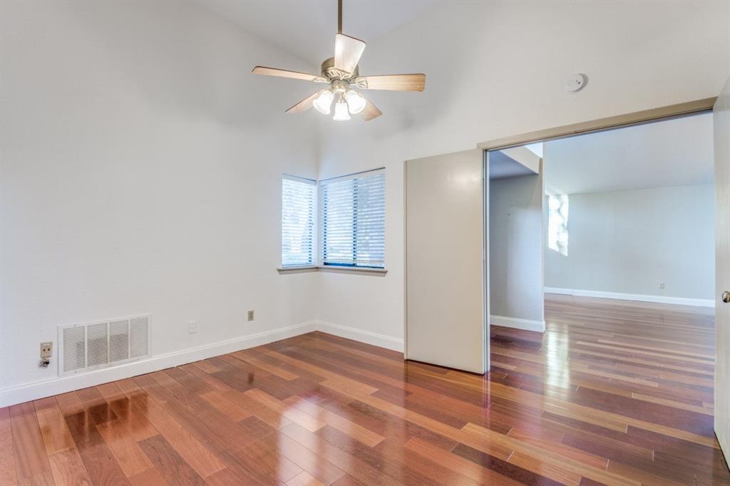 Old Shepard Place Ph One Sec I - Residential Lease