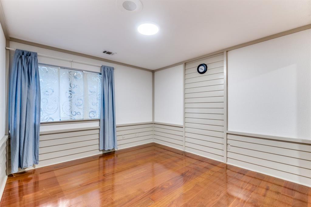 Old Shepard Place Ph One Sec I - Residential Lease