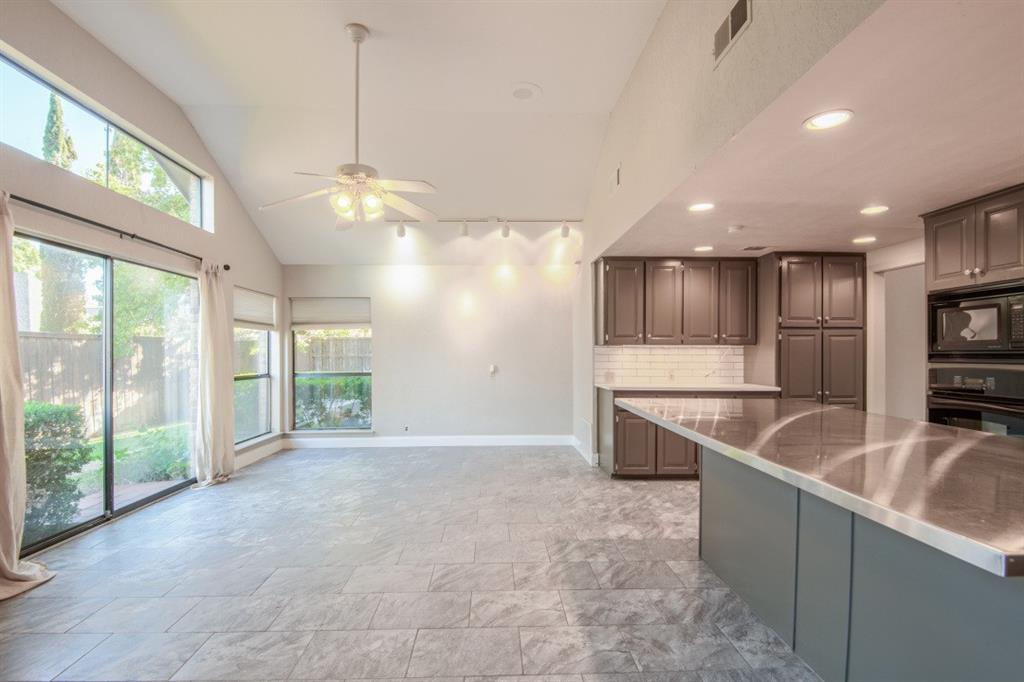 Old Shepard Place Ph One Sec I - Residential Lease