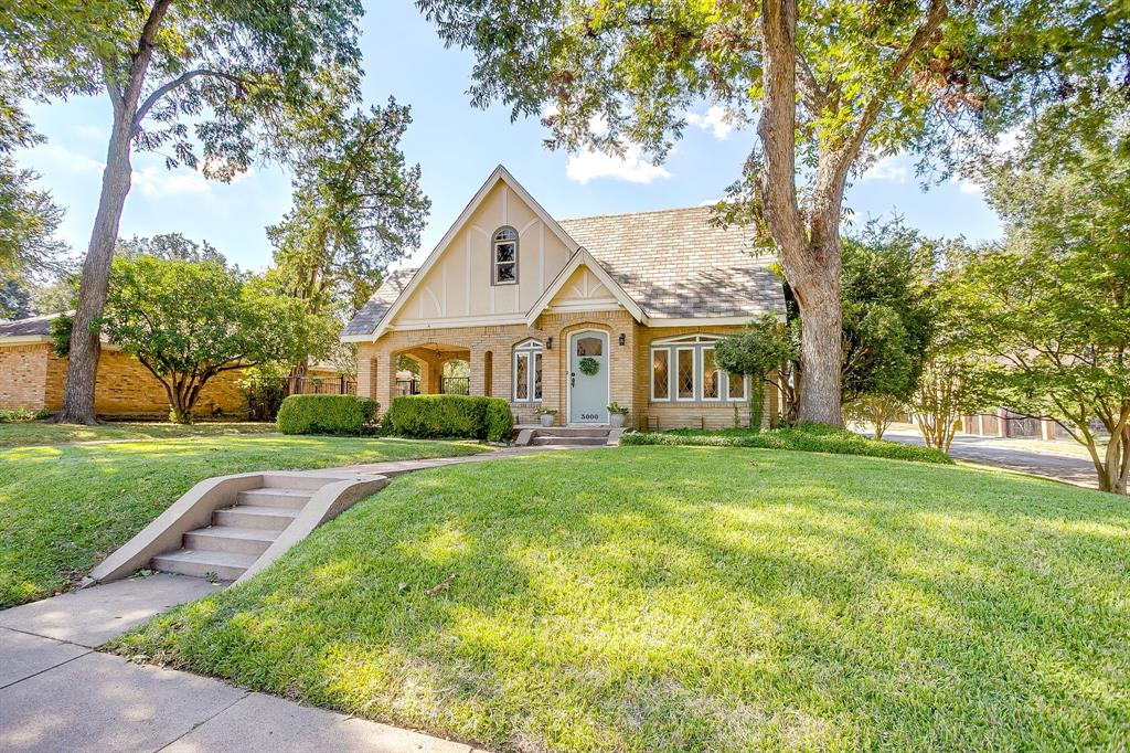 3000 6th Avenue