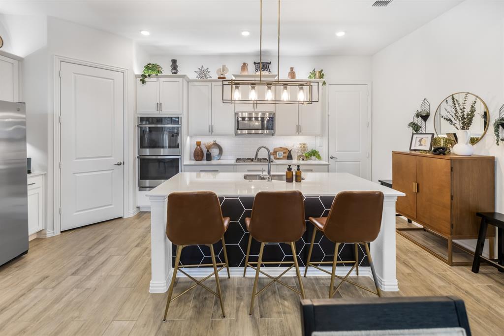 4745 Kings Garden Parkway