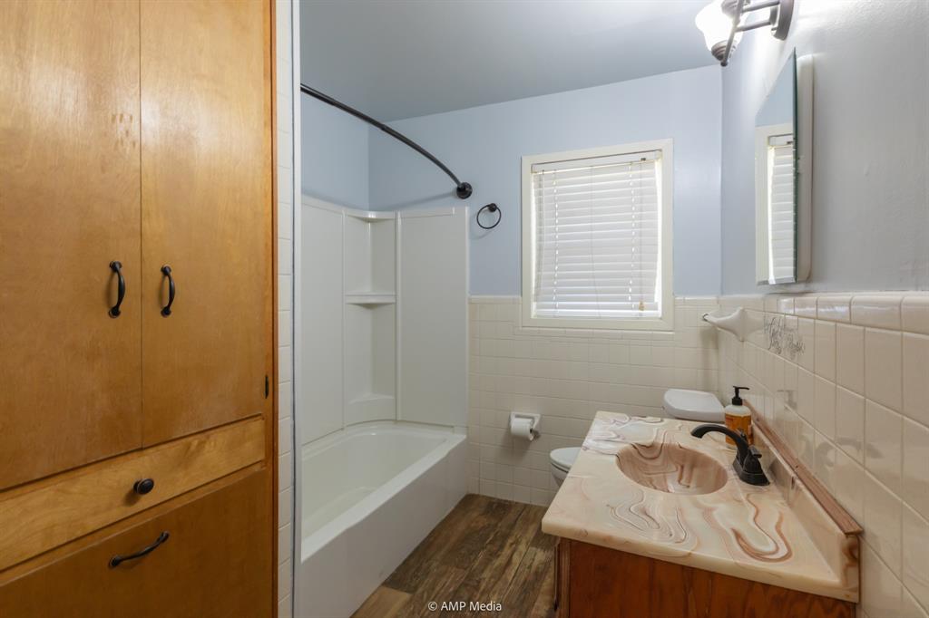 Moores West - Residential