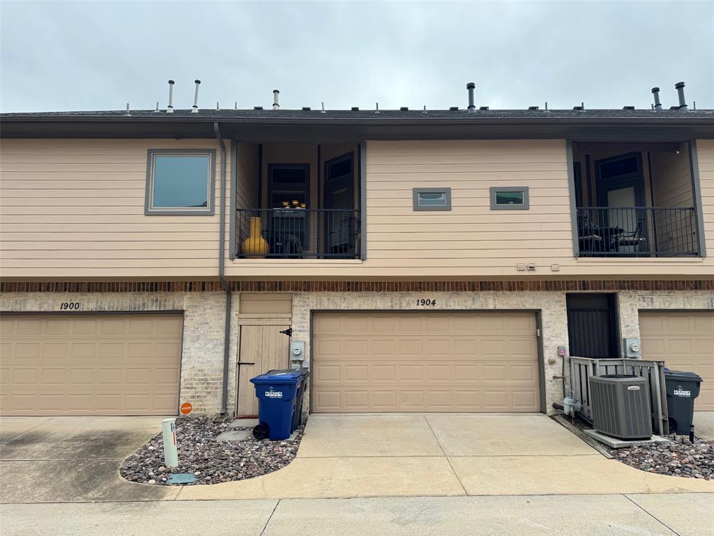 Coronado Village - Residential