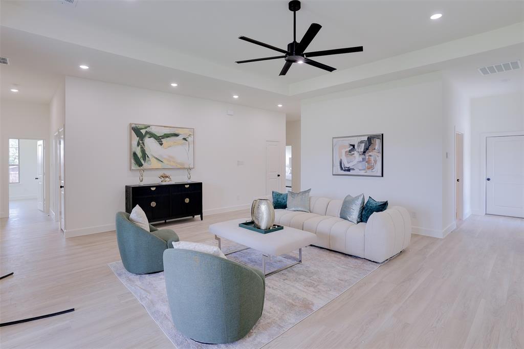 1601 Sea Breeze Court
