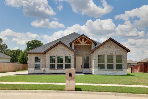 1601 Sea Breeze Court Azle TX 76020