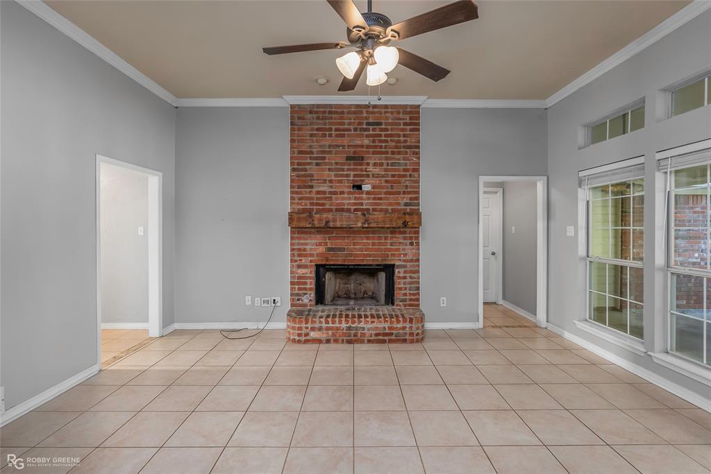 3820 Shadow Bend Drive