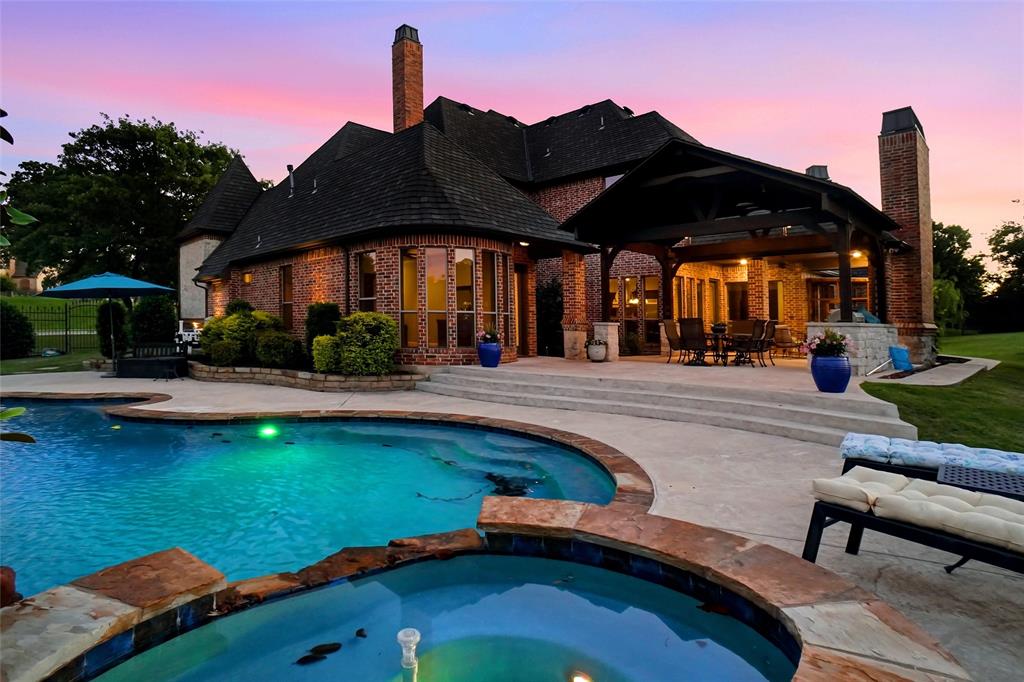 Overlook, The - Residential