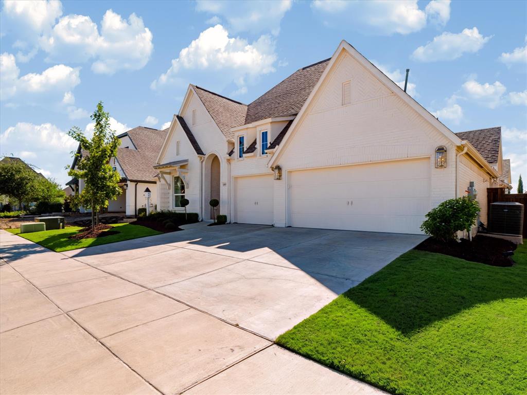 1103 Sandgate Drive