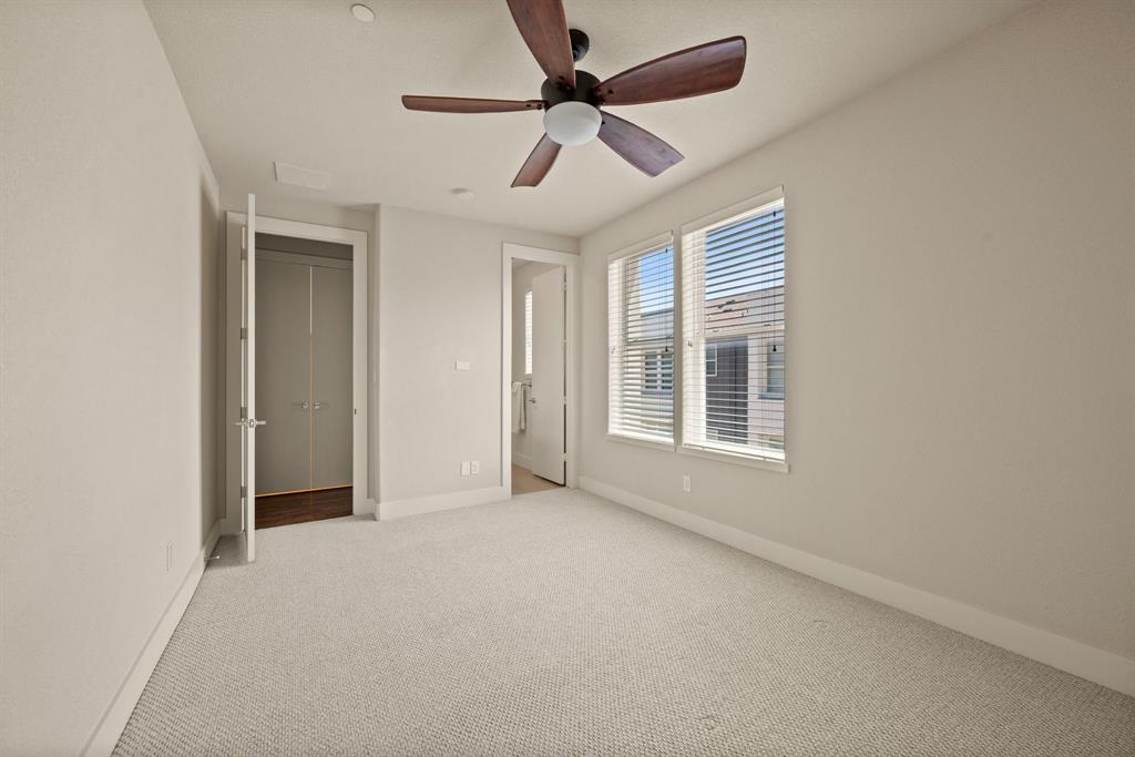 Palo Alto Twnhms Condos Bldg 7 - Residential