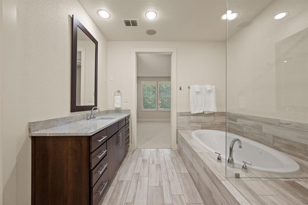 Palo Alto Twnhms Condos Bldg 7 - Residential