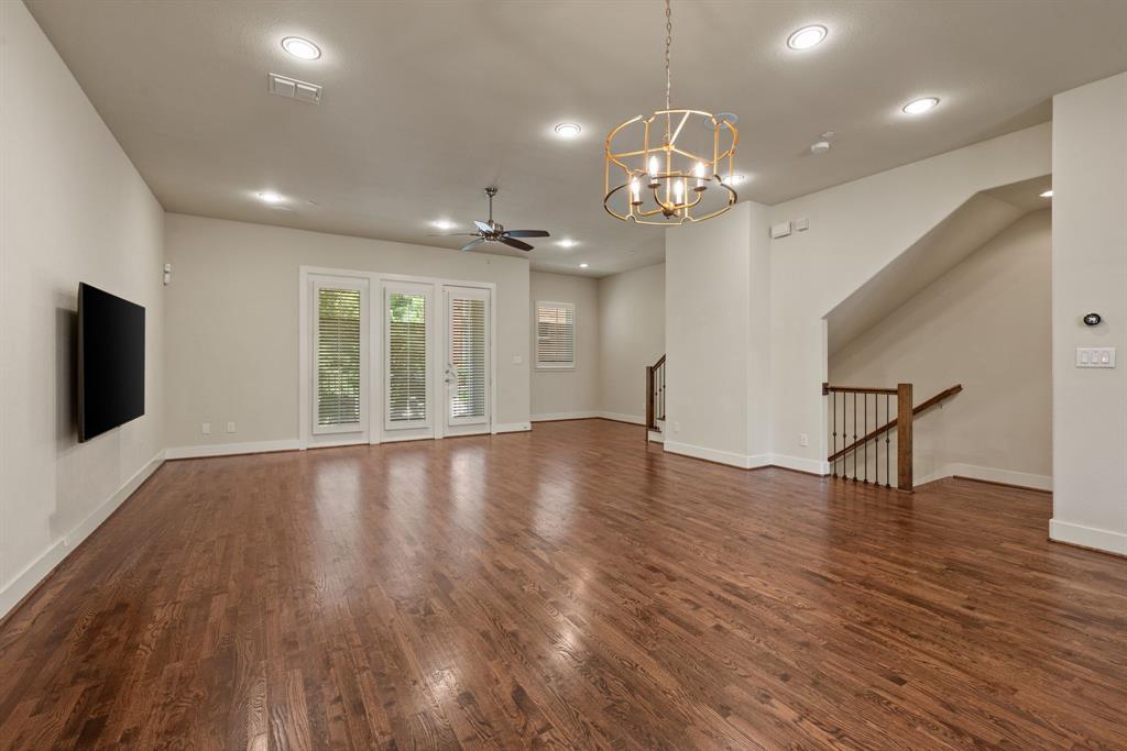 Palo Alto Twnhms Condos Bldg 7 - Residential