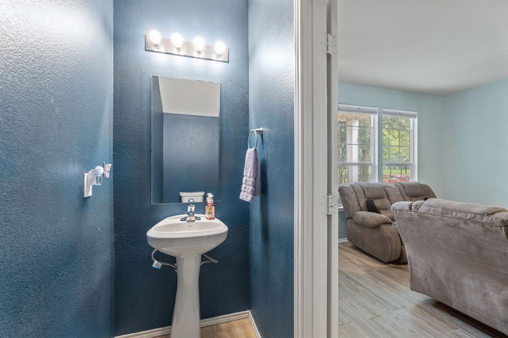 1750 Davisville Drive