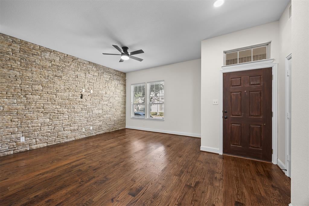 743 Matthew Place